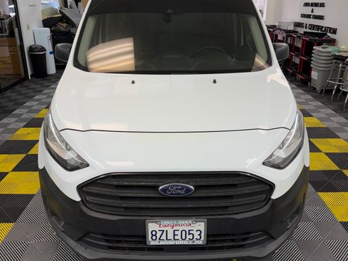 Used 2022 Ford Transit Connect XL FWD image 2
