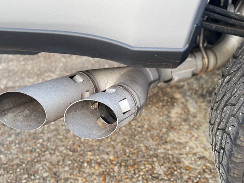 Used 2024 Ford F250 XLT image 13