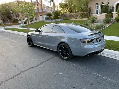 Used 2012 Audi S5 Prestige w/ Prestige Pkg AWD/4WD image 5