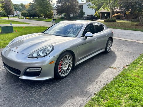 Used 2011 Porsche Panamera Turbo image 5