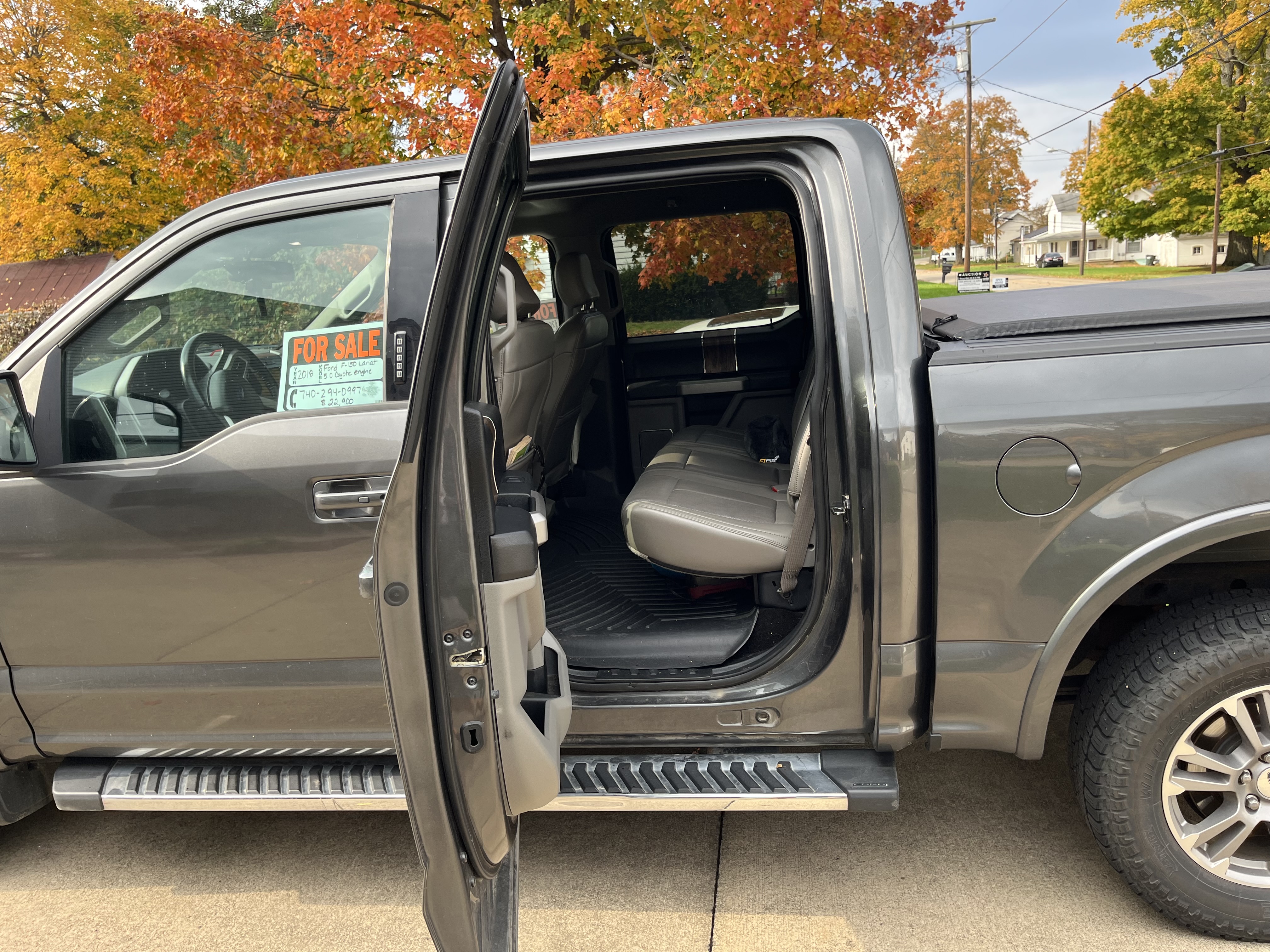 Used 2018 Ford F150 Lariat AWD/4WD image 6