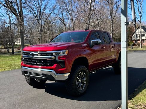 Used 2023 Chevrolet Silverado 1500 LT image 5