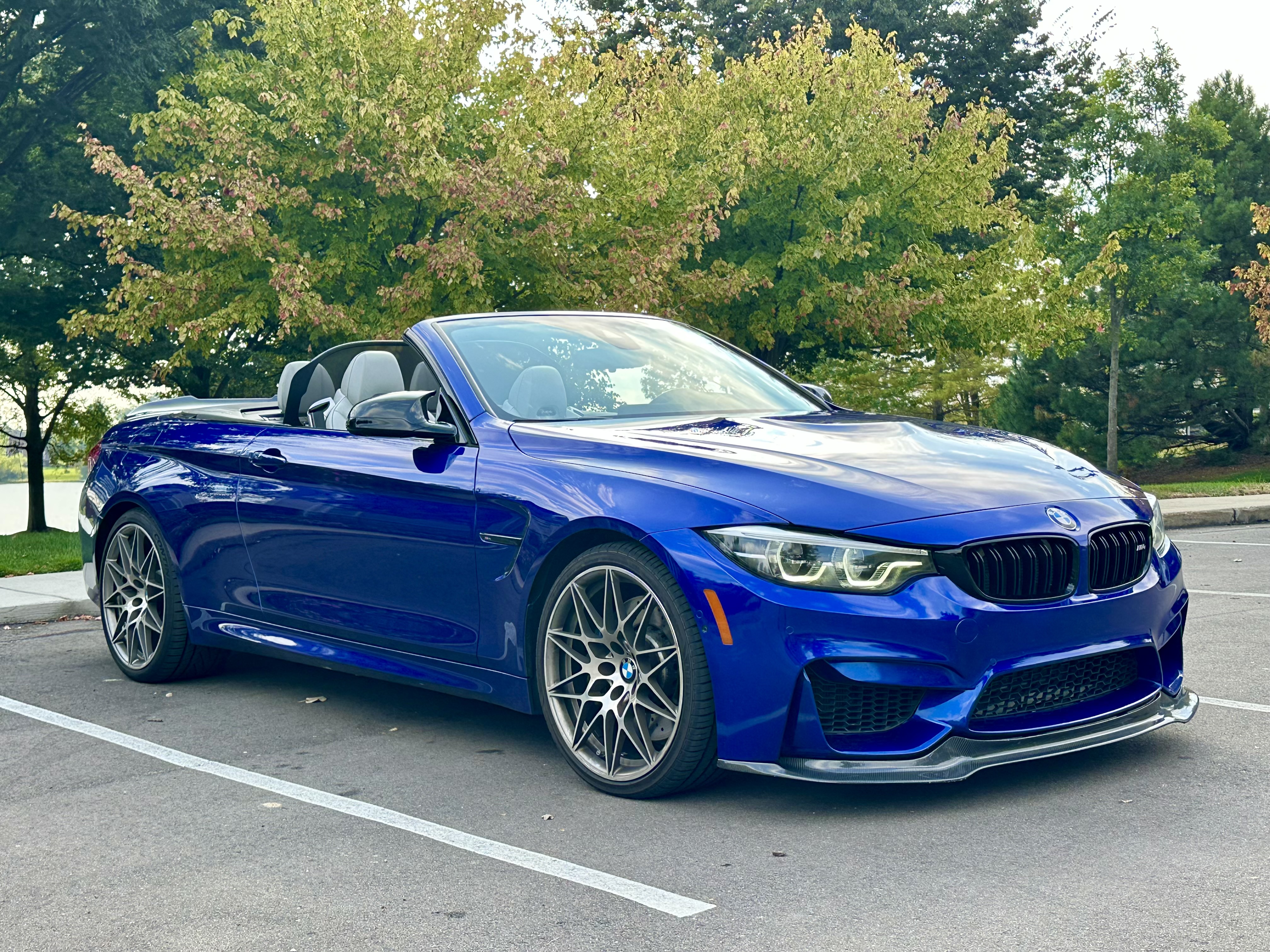 Used 2020 BMW M4 Convertible w/ Competition Package RWD image 2