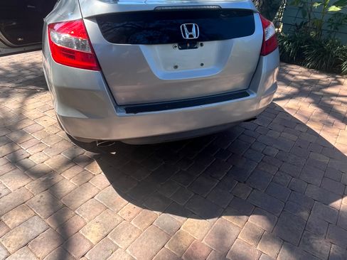 Used 2010 Honda Crosstour EX-L image 5