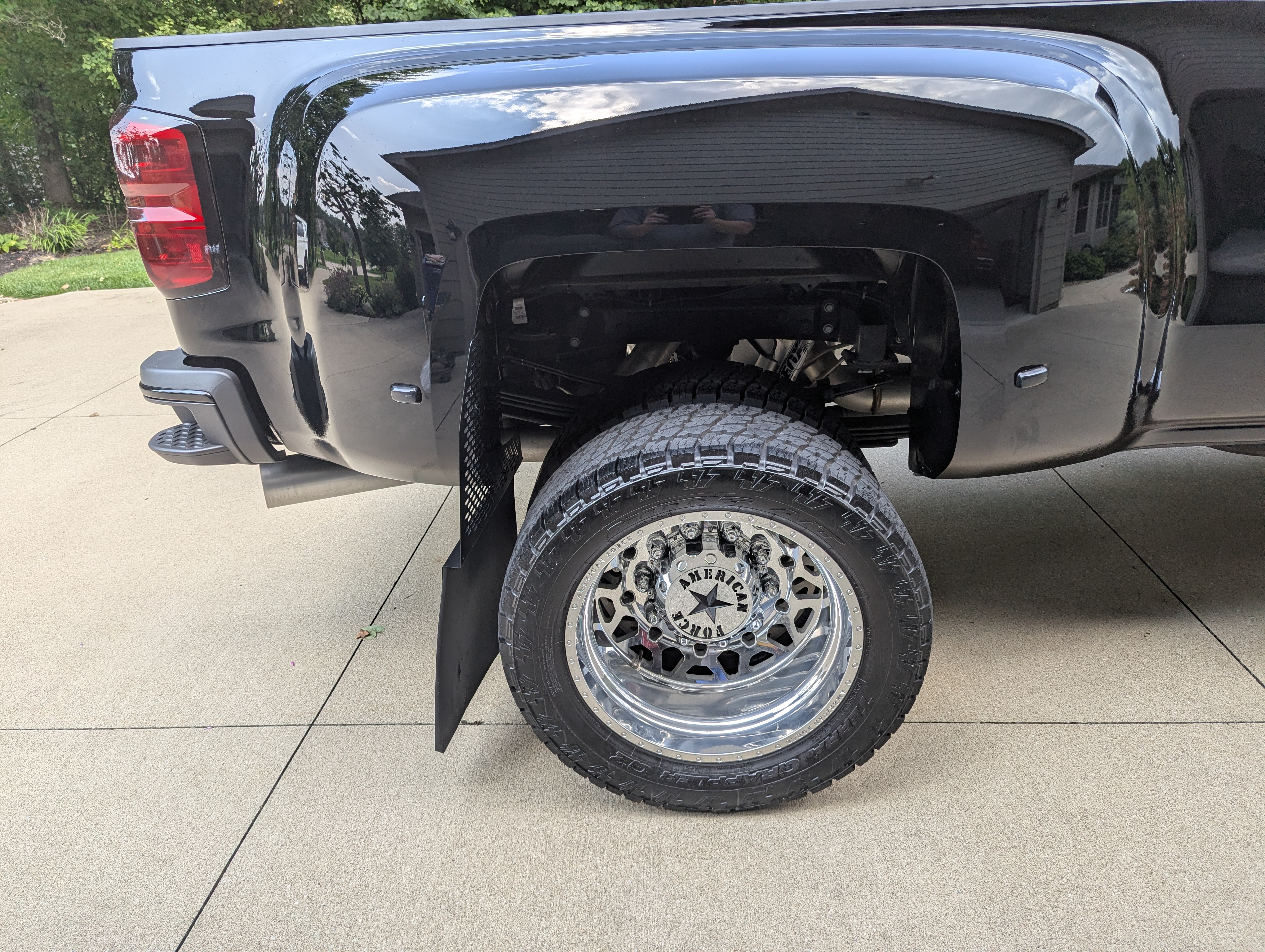 Used 2019 GMC Sierra 3500 Denali w/ Duramax Plus Package AWD/4WD image 14