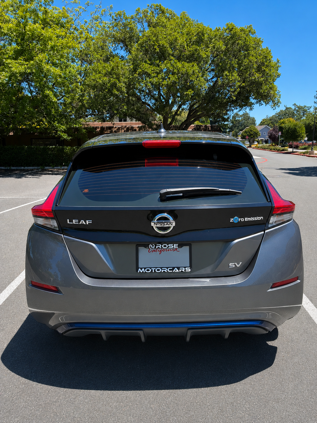Used 2018 Nissan Leaf FWD image 5