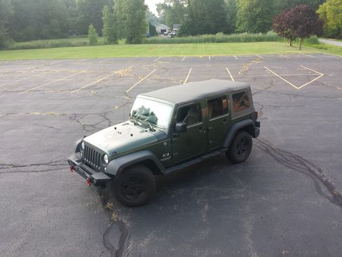 Used 2008 Jeep Wrangler Unlimited X AWD/4WD image 21