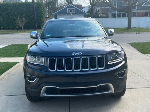 Used 2014 Jeep Grand Cherokee Limited image 2