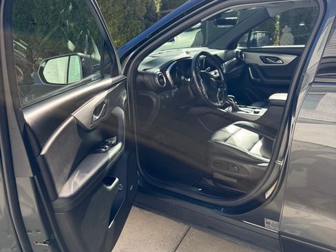 Used 2019 Chevrolet Blazer LT w/ Sun and Wheels Package image 6