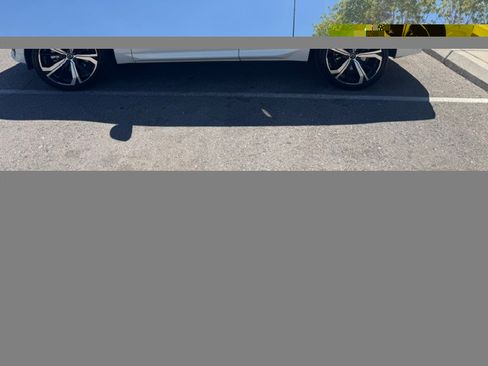 Used 2023 Volvo XC60 B6 Ultimate w/ Protection Package Premier AWD/4WD image 8