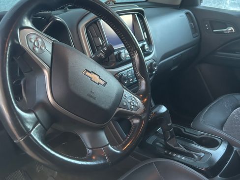 Used 2016 Chevrolet Colorado Z71 image 11