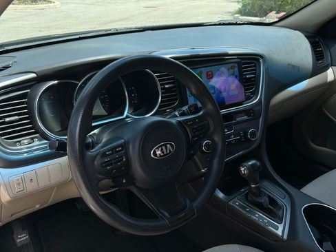 Used 2014 Kia Optima LX FWD image 2