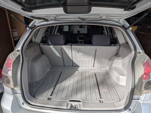 Used 2006 Toyota Matrix image 9