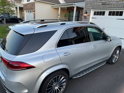 Used 2021 Mercedes-Benz GLE 450 4MATIC image 2