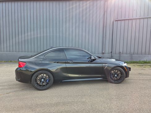 Used 2018 BMW M2 image 8