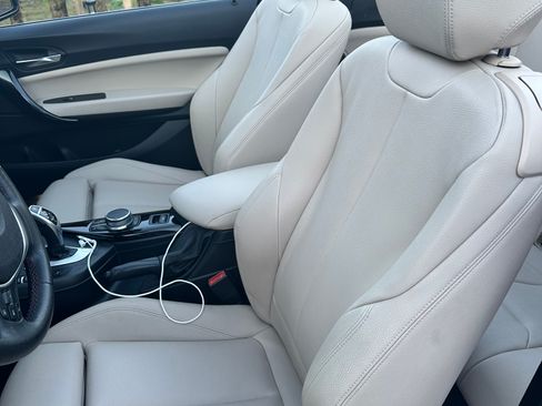 Used 2017 BMW 230i Convertible RWD image 18