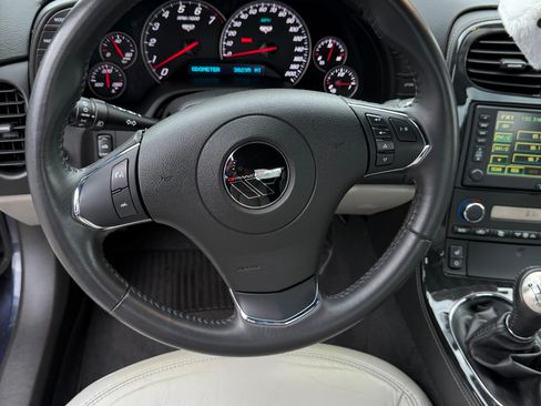 Used 2013 Chevrolet Corvette Grand Sport w/ 3LT Preferred Equipment Group RWD image 6