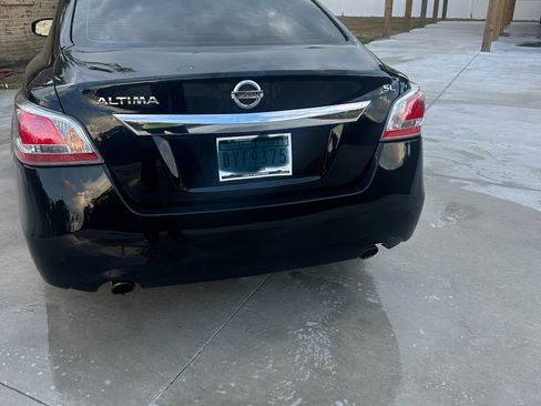 Used 2015 Nissan Altima 2.5 SL w/ Moonroof Package image 6