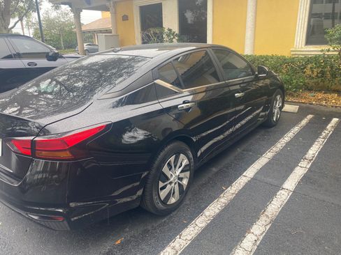 Used 2020 Nissan Altima 2.5 S image 6