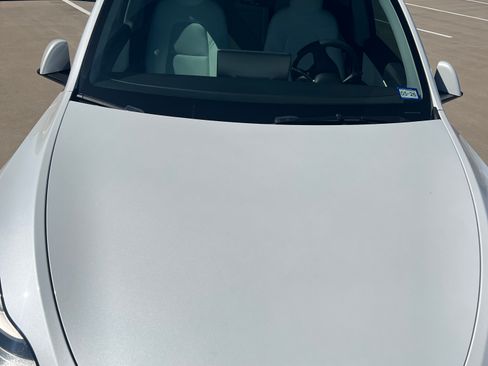 Used 2021 Tesla Model Y Long Range image 13