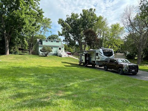 Used 2011 Ford F350 XLT w/ XLT Appearance Pkg image 22