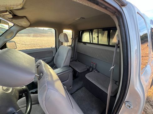 Used 2004 Toyota Tacoma 4x4 Xtracab V6 image 19