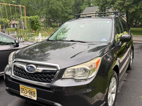 Used 2015 Subaru Forester 2.5i Premium w/ All-Weather Package AWD/4WD image 1