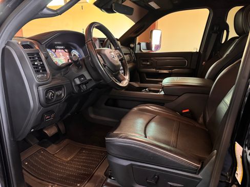 Used 2019 RAM 3500 Limited image 10