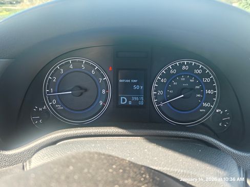 Used 2012 INFINITI G37 37 Convertible 2D w/ Premium Pkg image 17