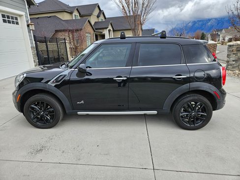 Used 2016 MINI Cooper Countryman S image 2