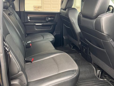 Used 2013 RAM 1500 Laramie w/ Convenience Group image 16