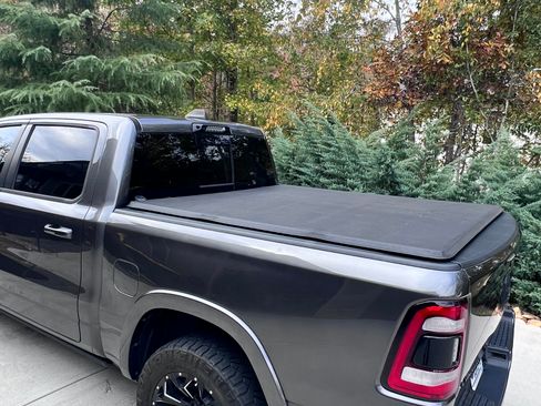 Used 2021 RAM 1500 Limited w/ Night Edition image 5