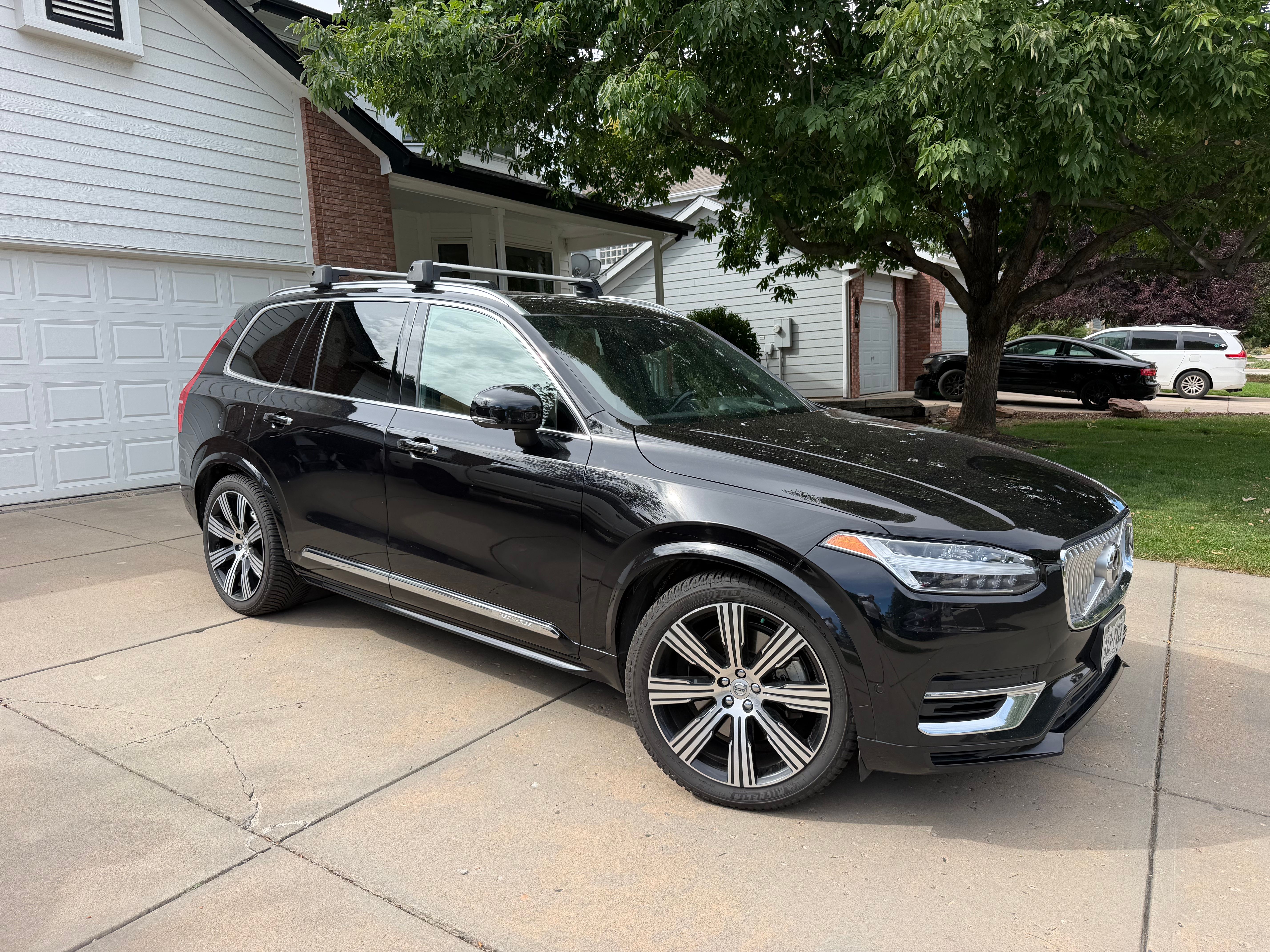 Used 2021 Volvo XC90 T8 Inscription w/ Advanced Package AWD/4WD image 4