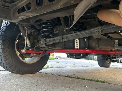 Used 2009 Chevrolet Avalanche LS AWD/4WD image 16