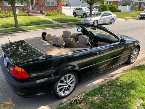 Used 2004 BMW 330Ci Convertible RWD image 19