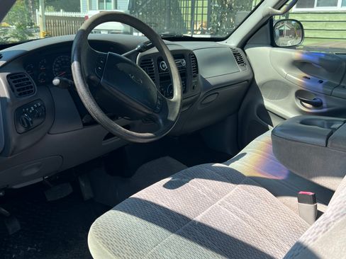 Used 1998 Ford F150 4x4 Regular Cab image 5