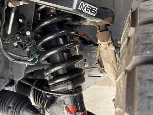 Used 2025 Ford F150 Raptor w/ Equipment Group 803A Raptor R image 6