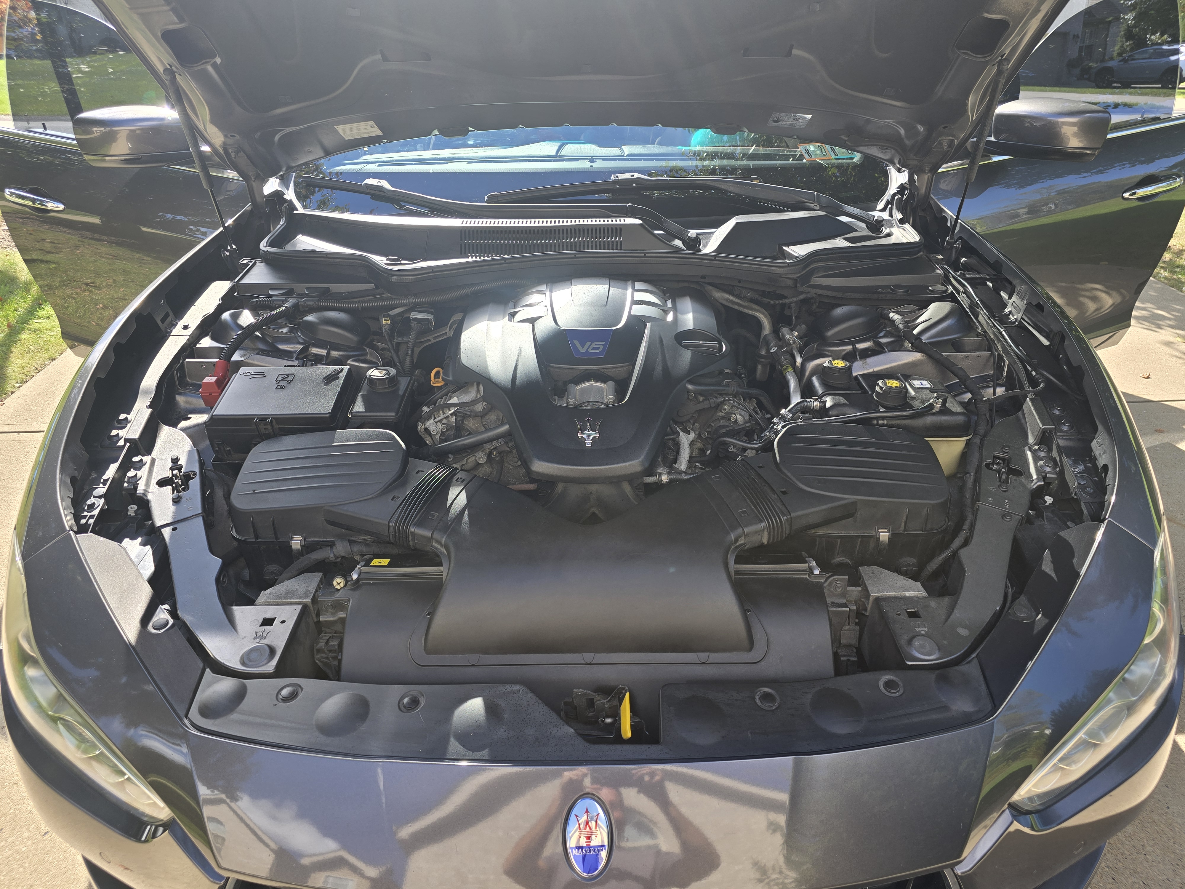 Used 2015 Maserati Ghibli S Q4 AWD/4WD image 11