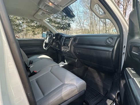 Used 2021 Toyota Tundra SR image 8