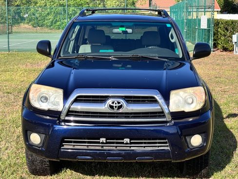 Used 2007 Toyota 4Runner Sport image 2