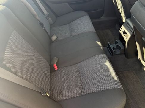 Used 2011 Chevrolet Malibu LT image 5