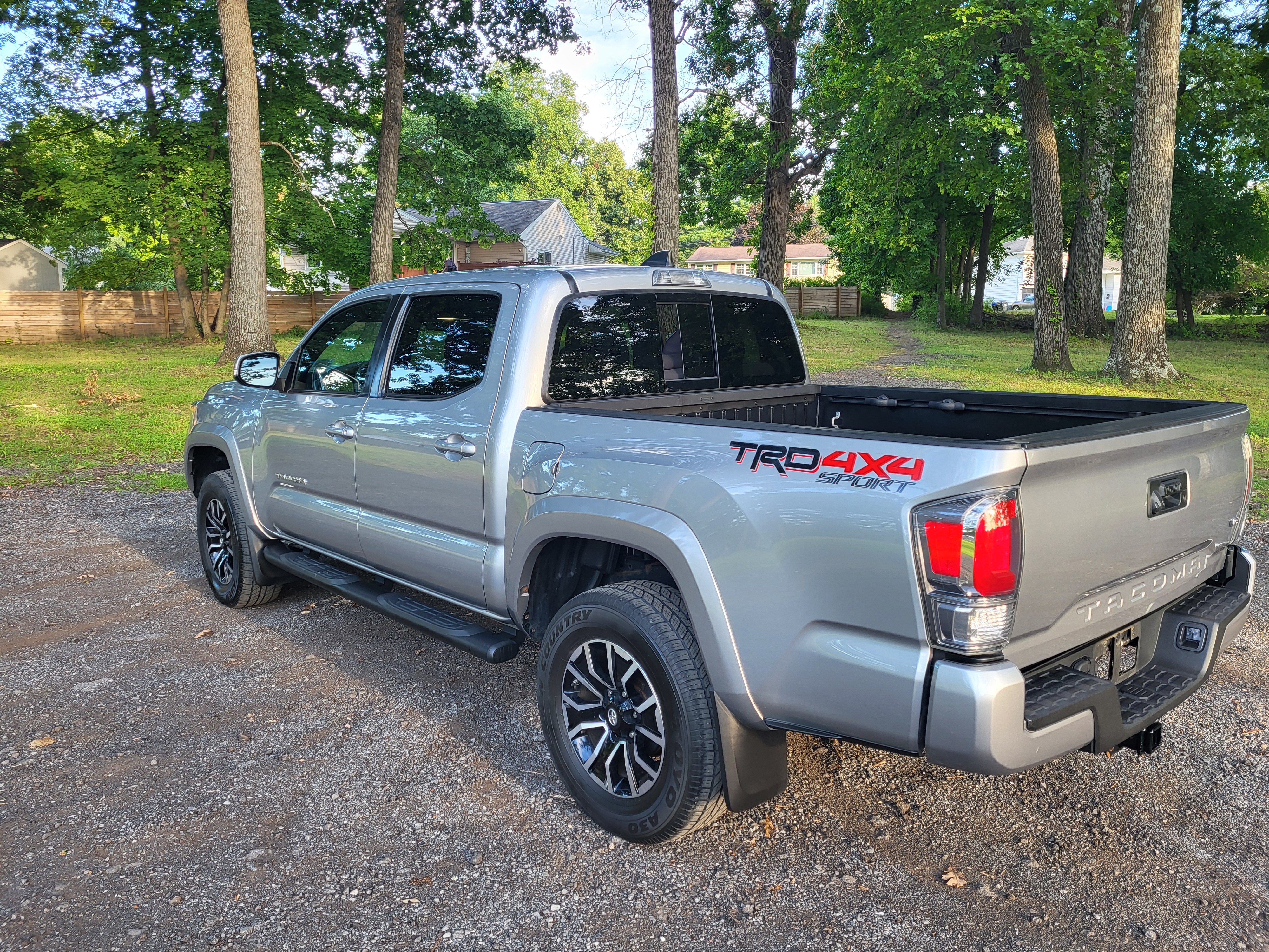 Used 2020 Toyota Tacoma TRD Sport AWD/4WD image 6