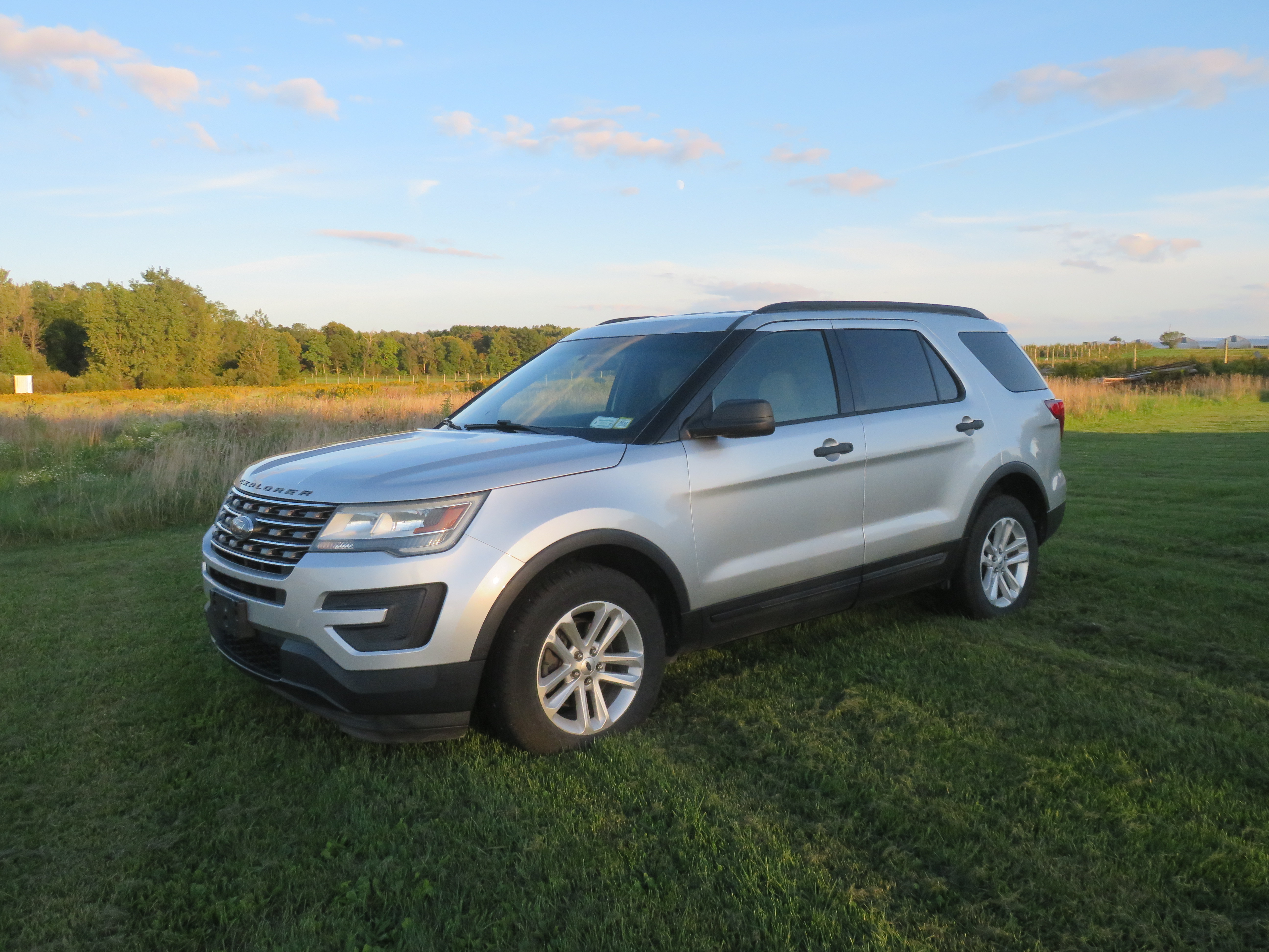 Used 2017 Ford Explorer 4WD image 8