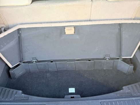 Used 2011 GMC Acadia SLT w/ LPO, 'HIT The Road' Package image 13