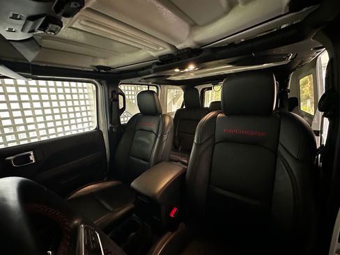 Used 2023 Jeep Wrangler Unlimited Rubicon w/ LED Lighting Group image 16