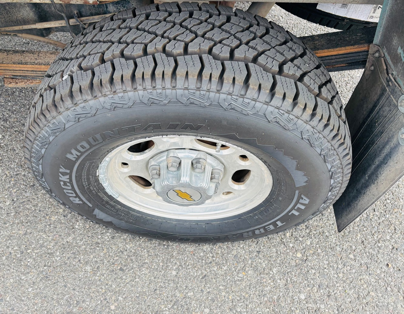 Used 2003 Chevrolet Silverado 2500 LS w/ Skid Plate Package AWD/4WD image 5