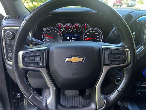 Used 2020 Chevrolet Silverado 1500 LTZ w/ LTZ Plus Package AWD/4WD image 5