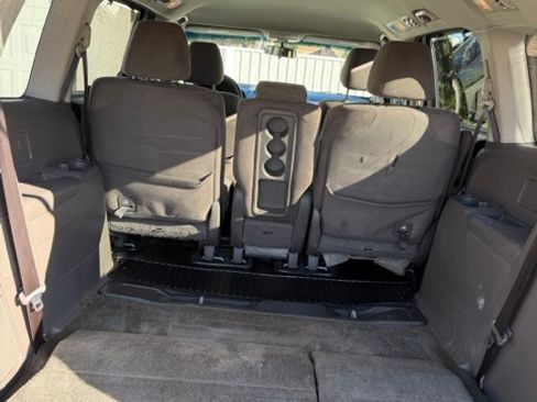 Used 2015 Honda Odyssey EX image 9