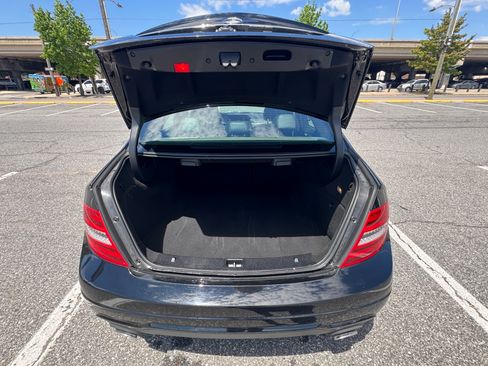 Used 2014 Mercedes-Benz C 300 4MATIC Sedan image 13