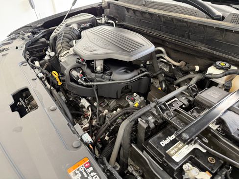 Used 2022 Cadillac XT6 Premium Luxury w/ Platinum Package image 14